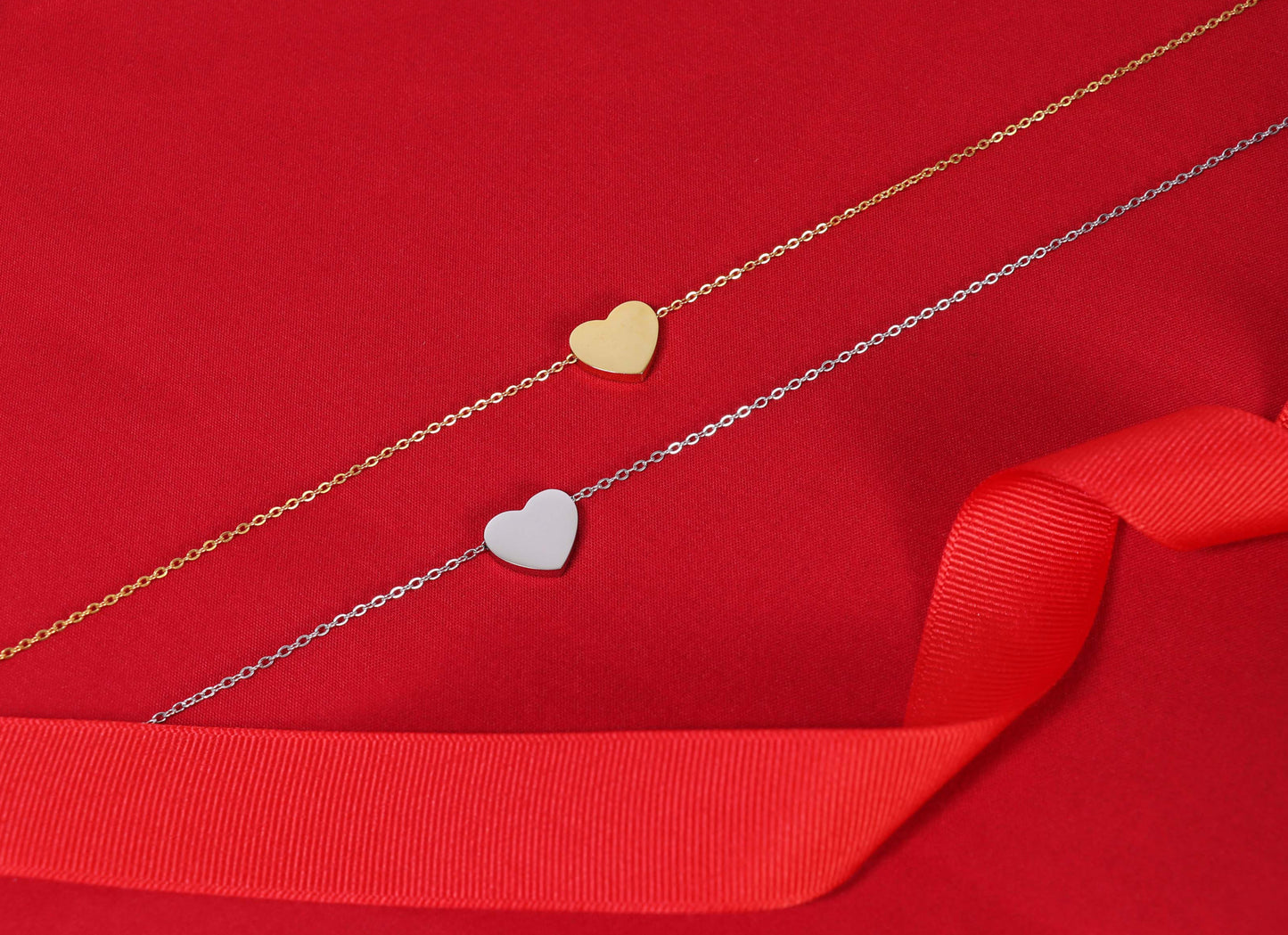 Engravable Heart Necklace in Gold