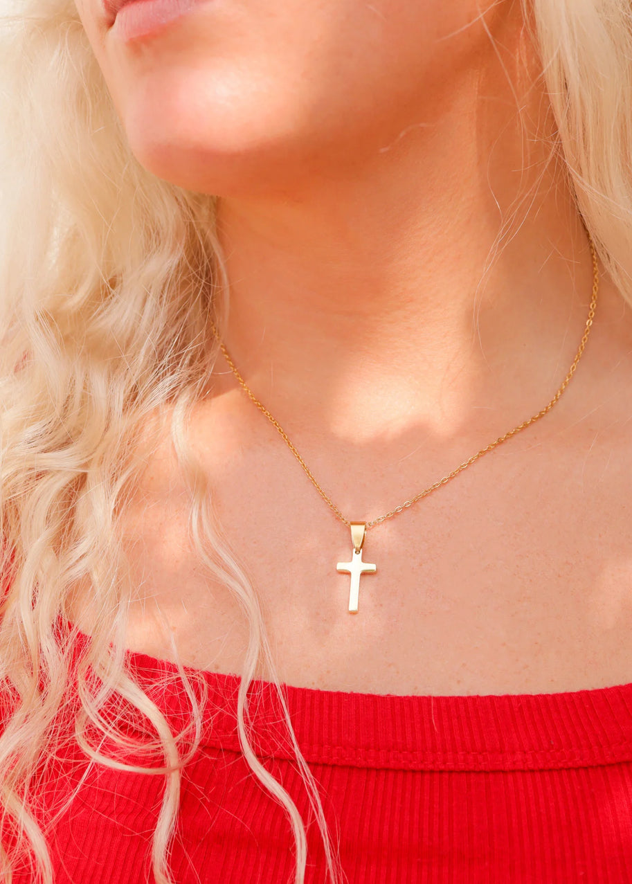 Engravable Cross Necklace in Gold