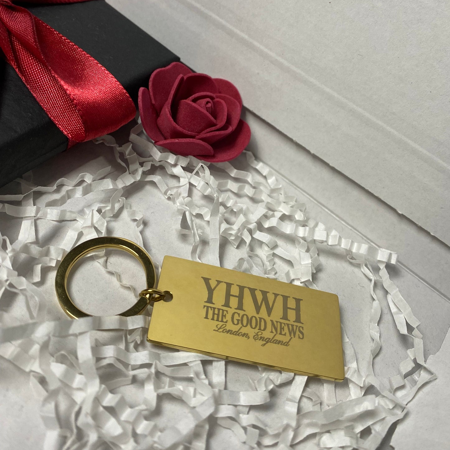 Engravable Polished Bar Keychain in Gold