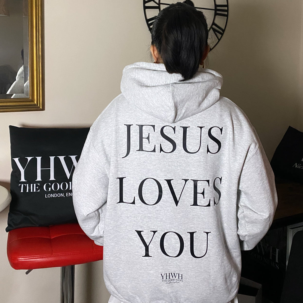 JESUS LOVES YOU HOODIE - ASH GREY