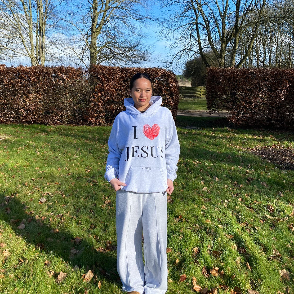 I LOVE JESUS HOODIE - ASH GREY